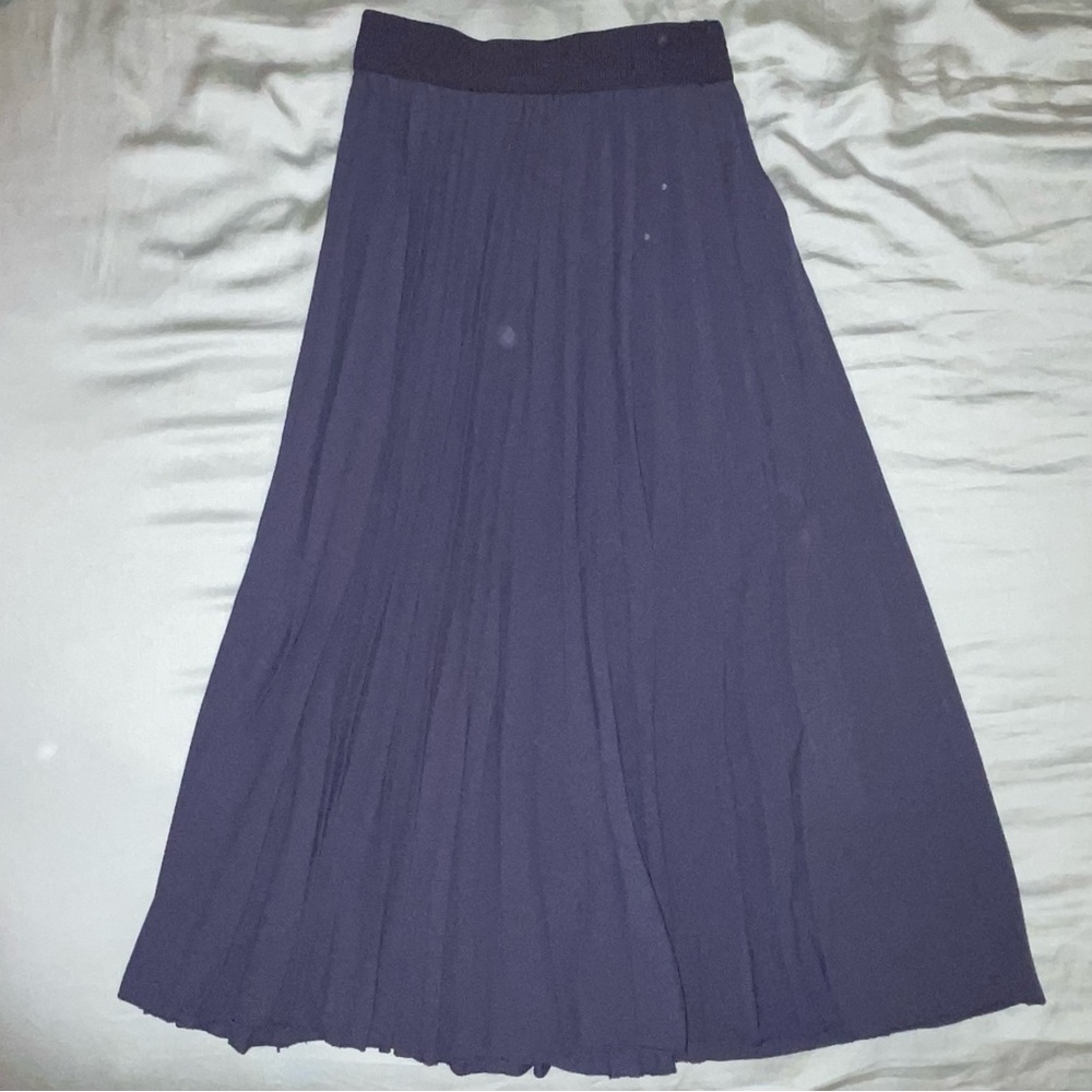 H&M Navy Blue Pleated Midi Skirt